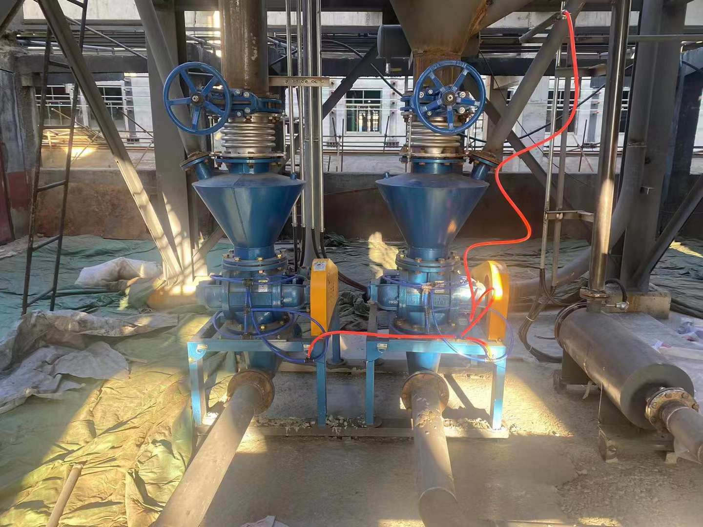 റൂട്ട്സ് ബ്ലോവേഴ്സ് എങ്ങനെ പ്രവർത്തിക്കും